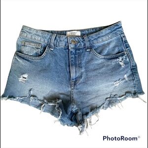 FOREVER 21 CUTOFF JEAN SHORTS Size 27